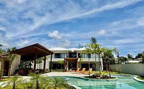 Casa de Praia - Condominio Parque Interlagos Bahia- 500 Metros da Praia